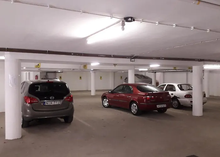 Helena ヘーヴィーズ